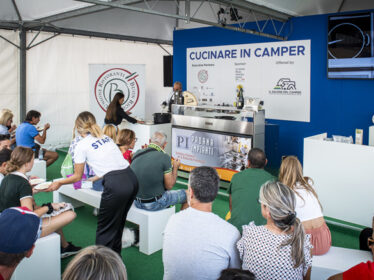 09092023-SALONE_del_CAMPER_23_CUCINARE_in_CAMPER_FRIULI_VENEZIA_GIULIAS_AreaEst_Pad5.17