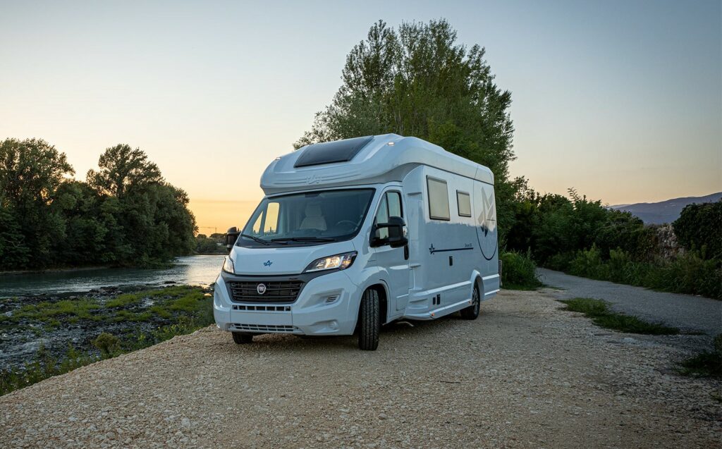 Salone del Camper - Azienda specializzata negli accessori per camper, SR  Mecatronic ha tra i suoi prodotti anche i condizionatori. Per venire  incontro alle esigenze della sua clientela, l'azienda ha pensato a